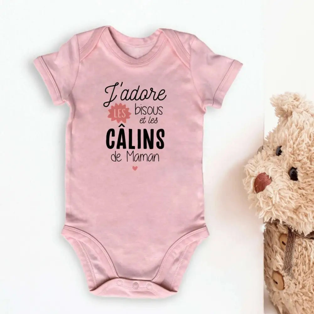 Body bébé J'adore les bisous et les câlins de maman