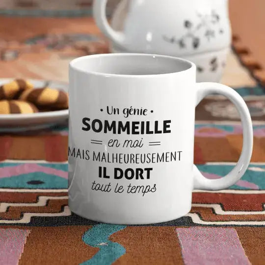 Mug céramique - Un génie sommeille en moi mais malheureusement il dort tout le temps - Blanc - Mugs