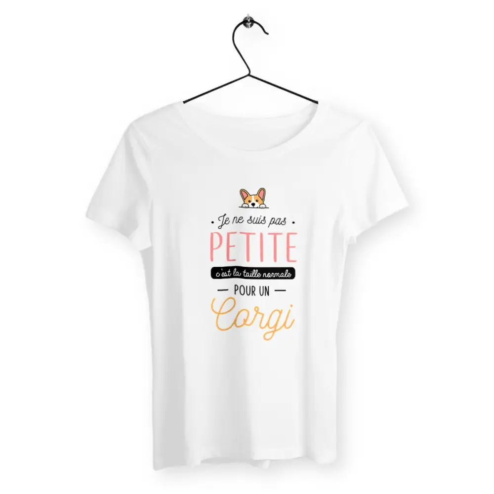 T-shirt femme avec l'inscription "C'est la taille normale pour un corgi" – Un design amusant et original pour celles qui adorent les Corgis et leur taille unique. Parfait pour afficher votre humour et votre amour pour cette race de chien adorable !