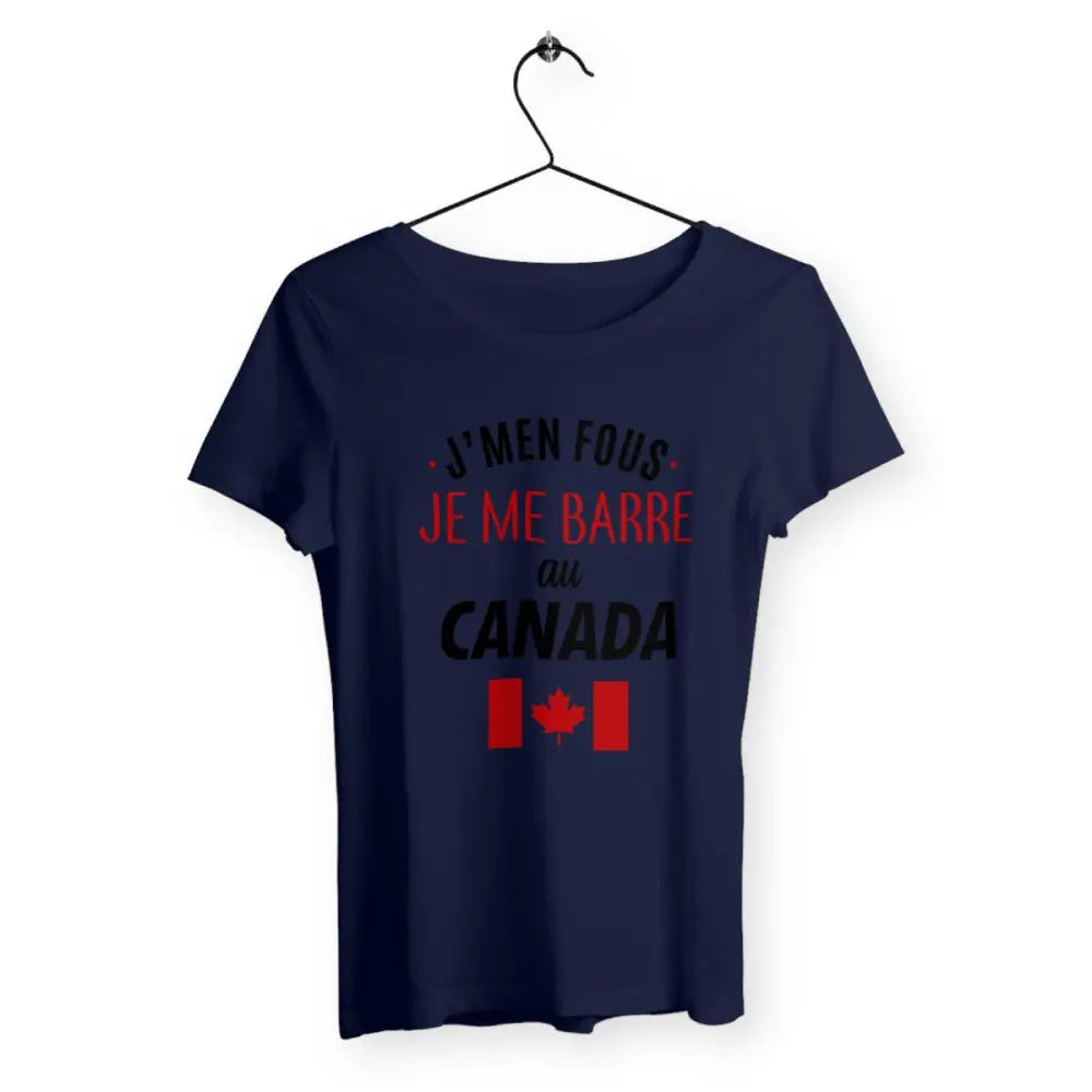 T-shirt femme avec l'inscription "Je me barre au Canada", un modèle audacieux et aventureux pour celles qui rêvent d'évasion et d'aventure. Confortable et stylé, idéal pour afficher votre désir de partir à la découverte du Canada avec une touche d'humour.