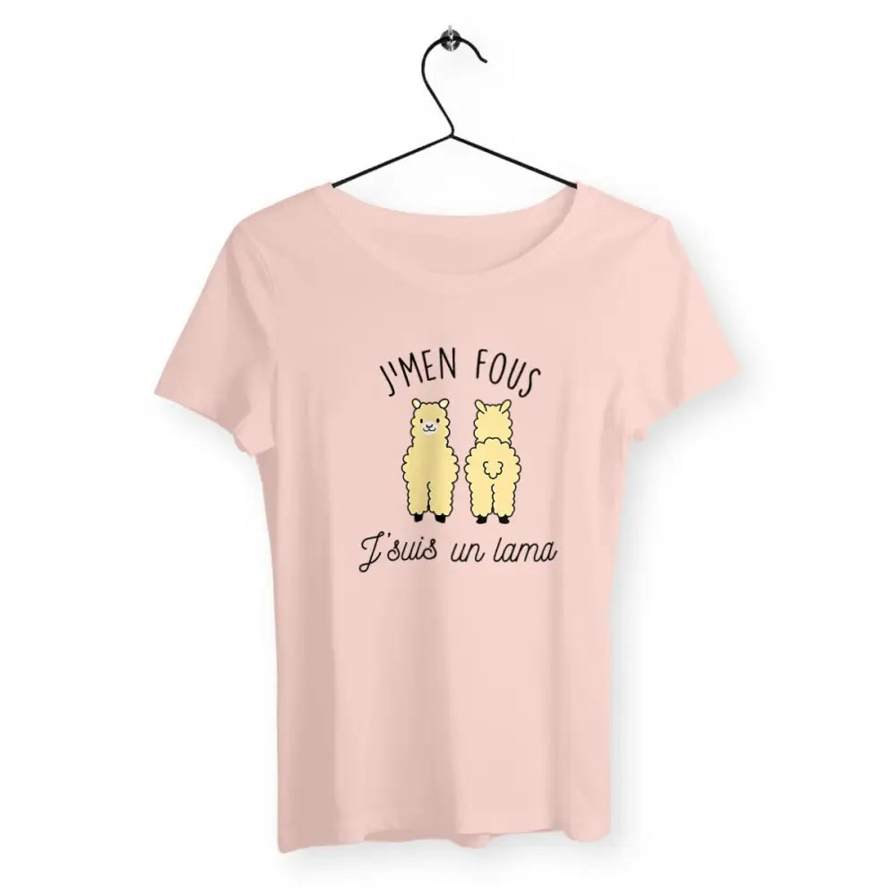 T-shirt femme avec l'inscription "J'suis un lama", un modèle amusant et décalé pour celles qui aiment l'humour léger et original. Confortable et stylé, idéal pour afficher une personnalité unique avec une touche de fun.