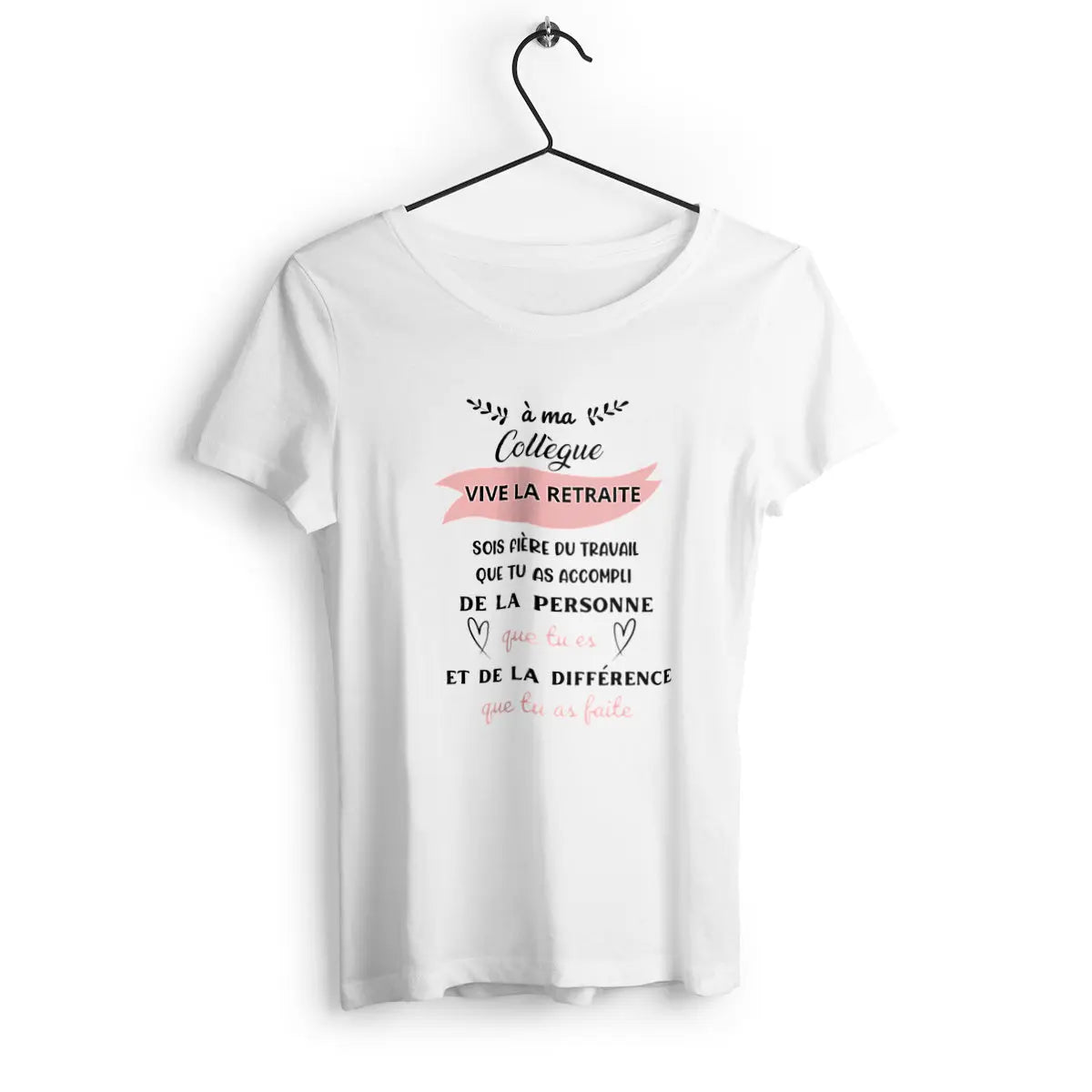 T-shirt femme avec l'inscription 'Vive la retraite', parfait pour célébrer cette nouvelle étape de la vie avec humour et légèreté.