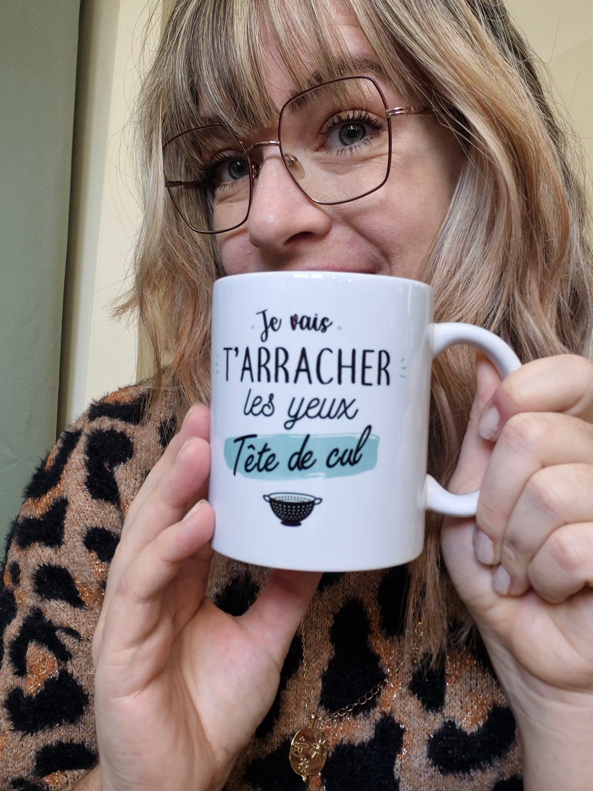 Mug céramique Je vais t'arracher les yeux tête de cul