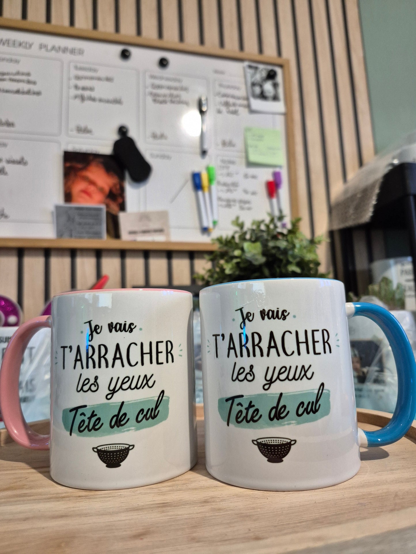 Mug céramique Je vais t'arracher les yeux tête de cul Encre et Créations