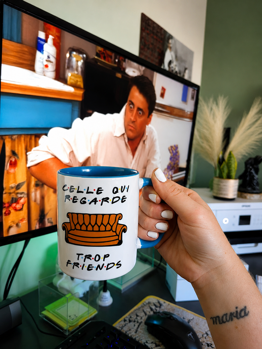 Mug céramique Celle qui regarde trop Friends