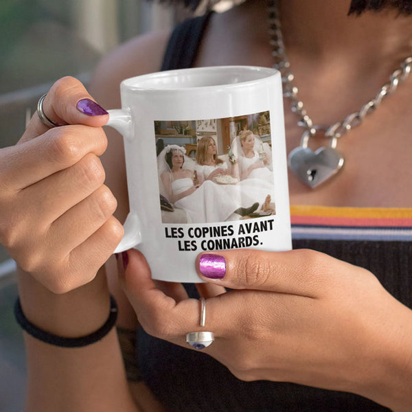 Mug céramique - Les copines avant les connards