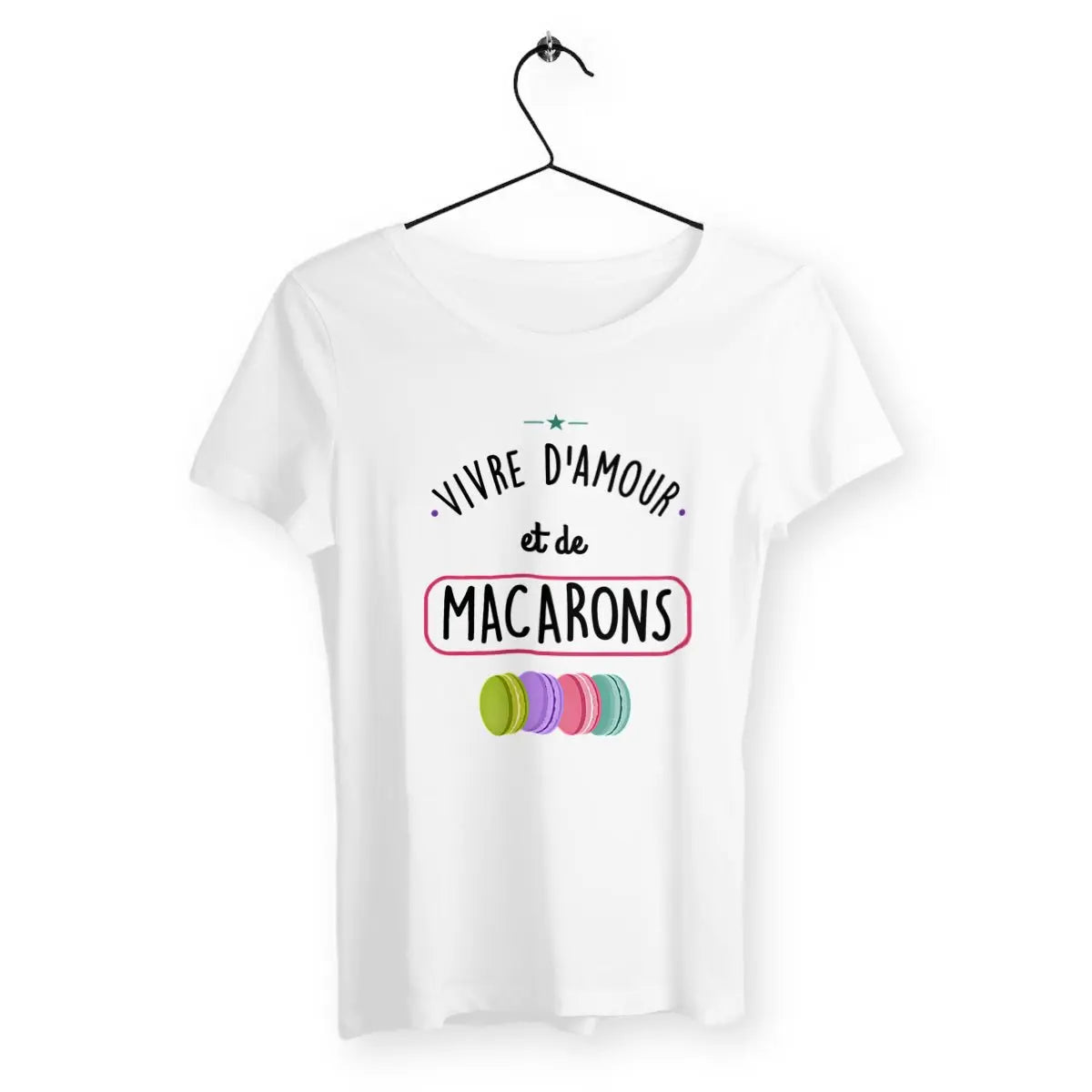 T-shirt femme Vivre d'amour et de macarons