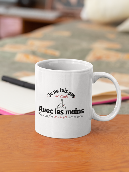Mug céramique Je fais des doigts avec le cœur - Humour décalé et affection assumée