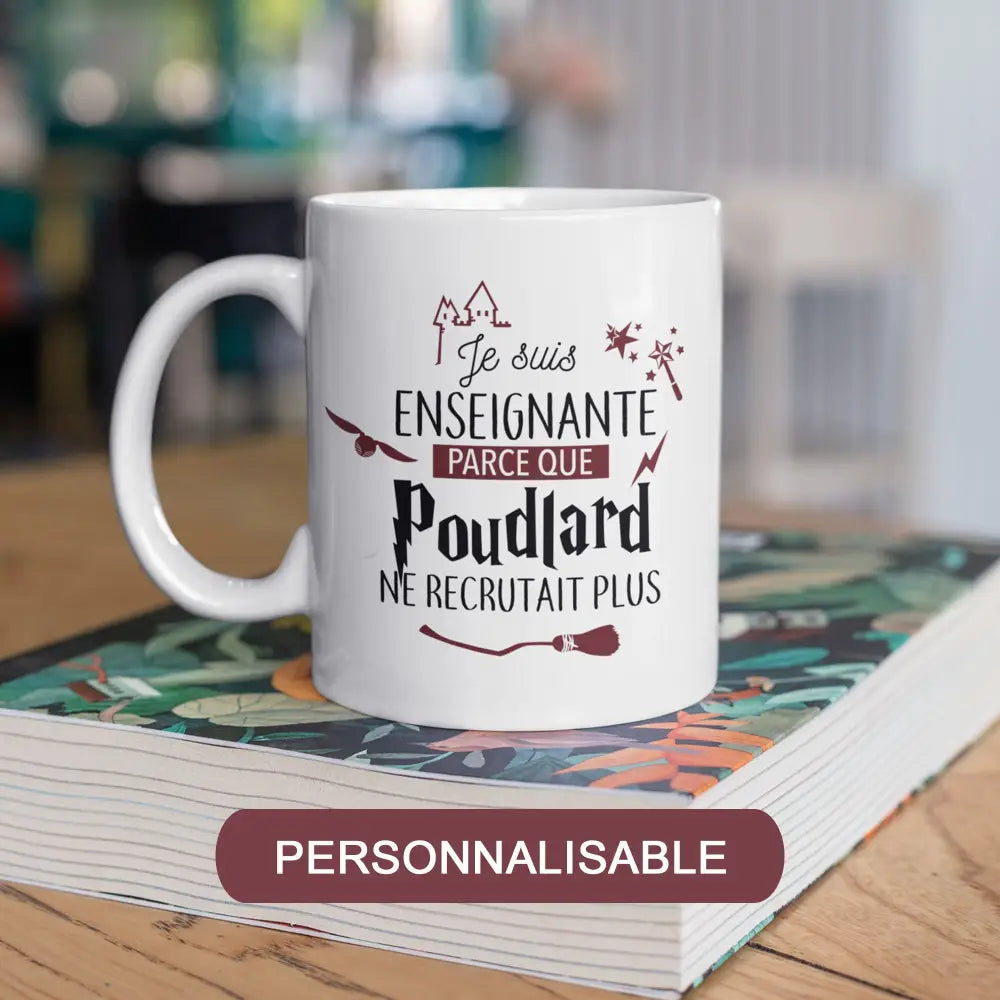 Mug céramique Poudlard ne recrutait plus personnalisable