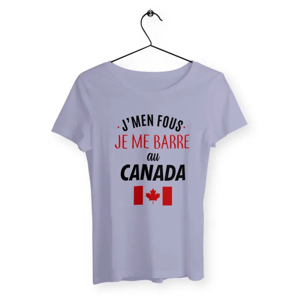 T-shirt femme avec l'inscription "Je me barre au Canada", un modèle audacieux et aventureux pour celles qui rêvent d'évasion et d'aventure. Confortable et stylé, idéal pour afficher votre désir de partir à la découverte du Canada avec une touche d'humour.