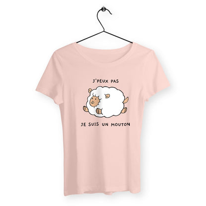 T-shirt femme avec l'inscription "J'peux pas, je suis un mouton", un modèle amusant et original pour celles qui aiment l'humour décalé. Confortable et stylé, parfait pour afficher un côté espiègle et léger.