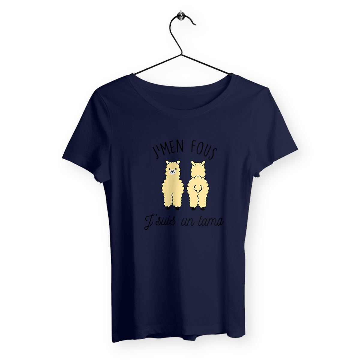 T-shirt femme avec l'inscription "J'suis un lama", un modèle amusant et décalé pour celles qui aiment l'humour léger et original. Confortable et stylé, idéal pour afficher une personnalité unique avec une touche de fun.