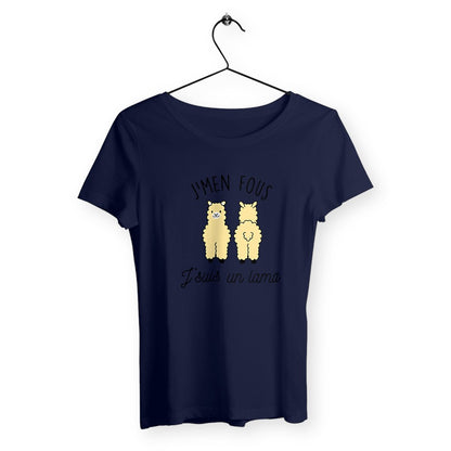T-shirt femme avec l'inscription "J'suis un lama", un modèle amusant et décalé pour celles qui aiment l'humour léger et original. Confortable et stylé, idéal pour afficher une personnalité unique avec une touche de fun.