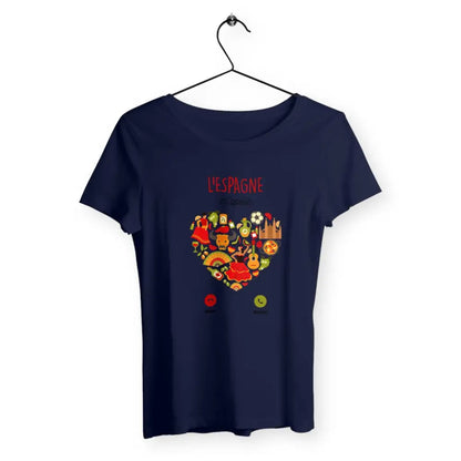 T-shirt femme avec l'inscription 'L'Espagne m'appelle', un design vibrant et exotique, parfait pour les amoureux de l'Espagne ou ceux rêvant de s'évader vers ce pays magnifique.