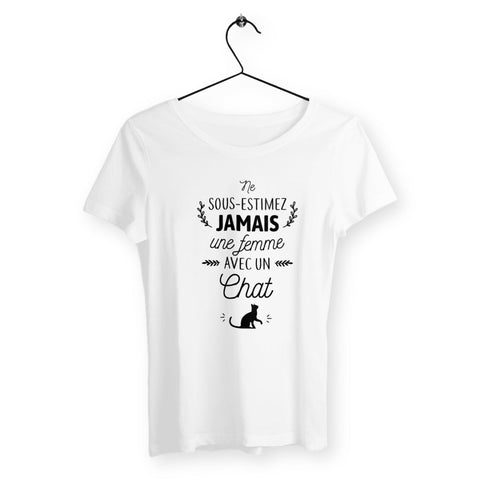 T-shirt femme - Une femme avec un chat - #shop_name - Premium Plus